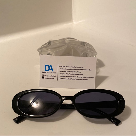 Black Oval Sunglasses - Picture 3 of 6